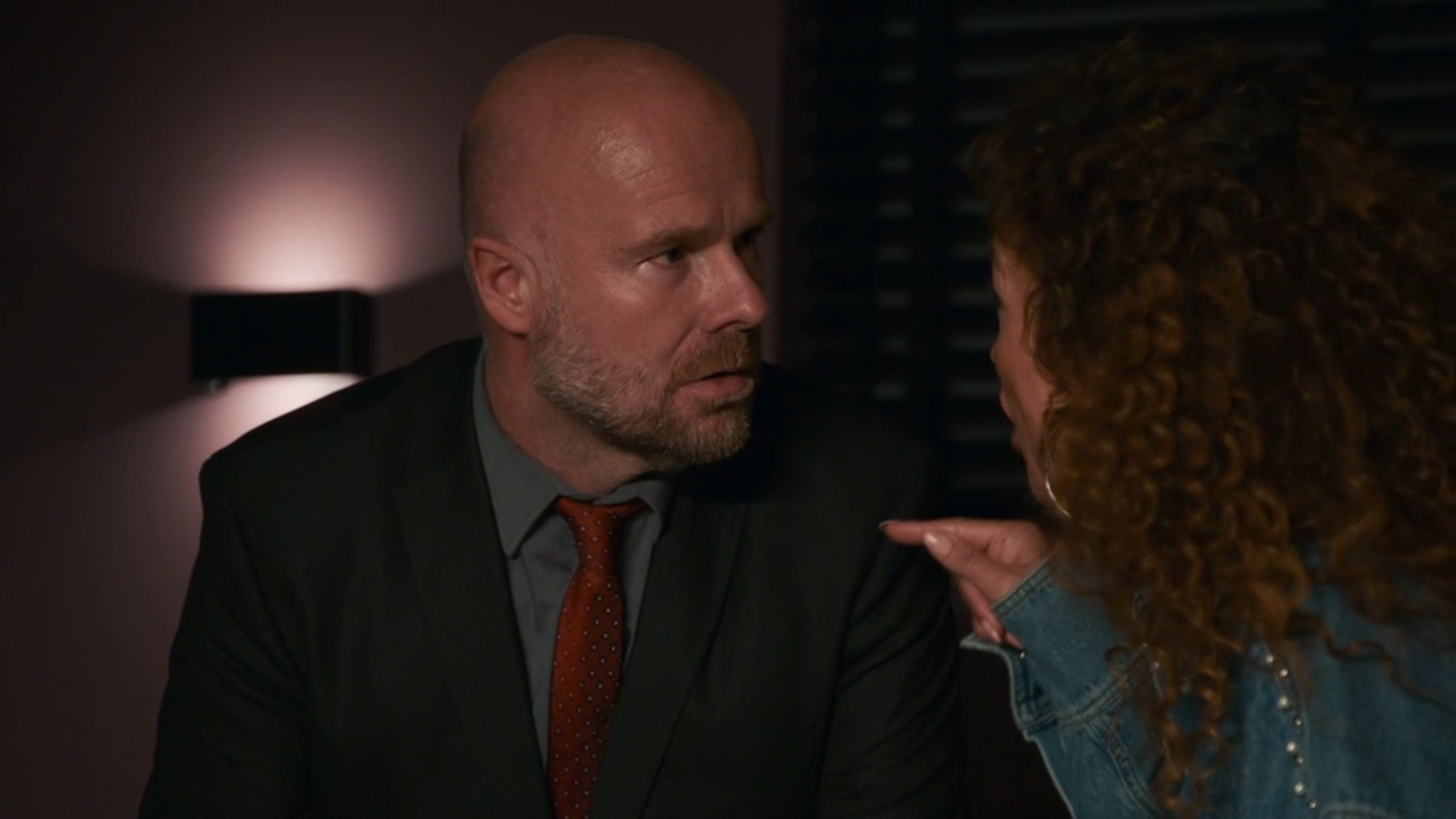 Jessica pakt Van der Molen aan